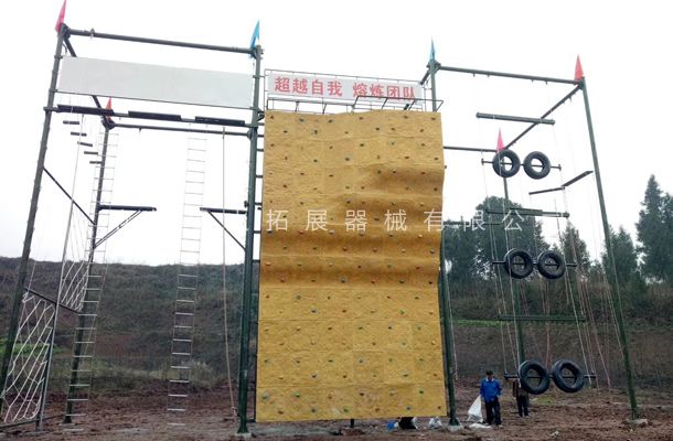 附高空线上买球官网（中国）官方网站_线上买球官网（中国）官方网站架攀岩墙