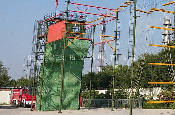 附高空线上买球官网（中国）官方网站_线上买球官网（中国）官方网站架攀岩墙