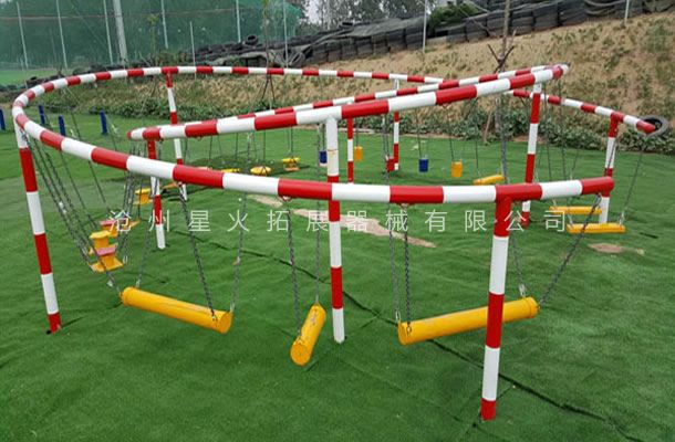 环形吊桩-吊桩桥系列-青少年线上买球官网（中国）官方网站_线上买球官网（中国）官方网站训练器材