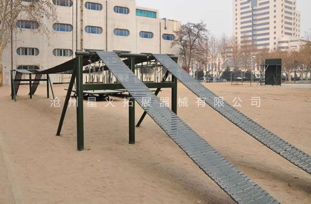 400米渡海登岛