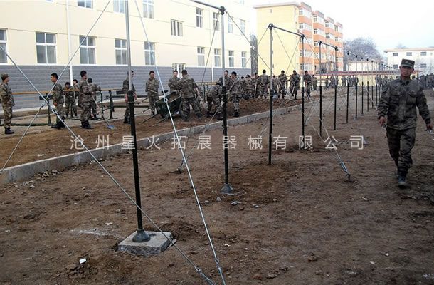 军用单杠训练器材