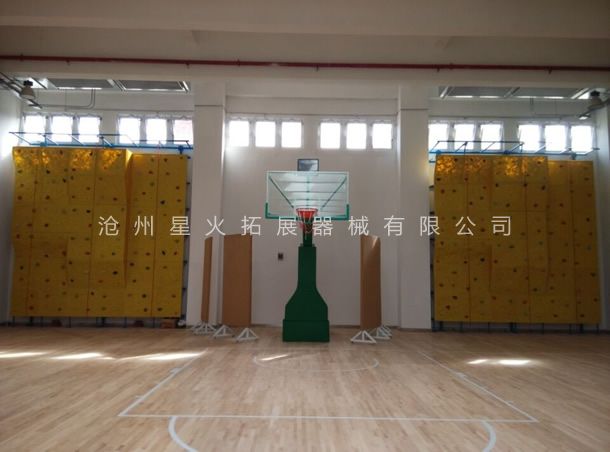 户外攀岩墙体 户外攀岩设备
