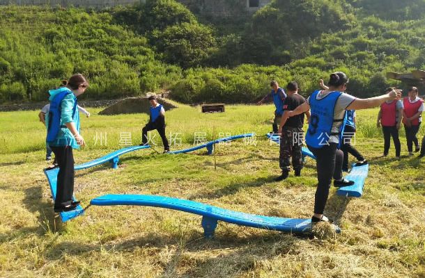 青少年线上买球官网（中国）官方网站_线上买球官网（中国）官方网站训练器材